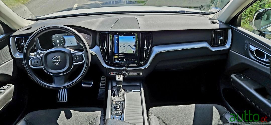 2018' Volvo Xc-60 photo #4