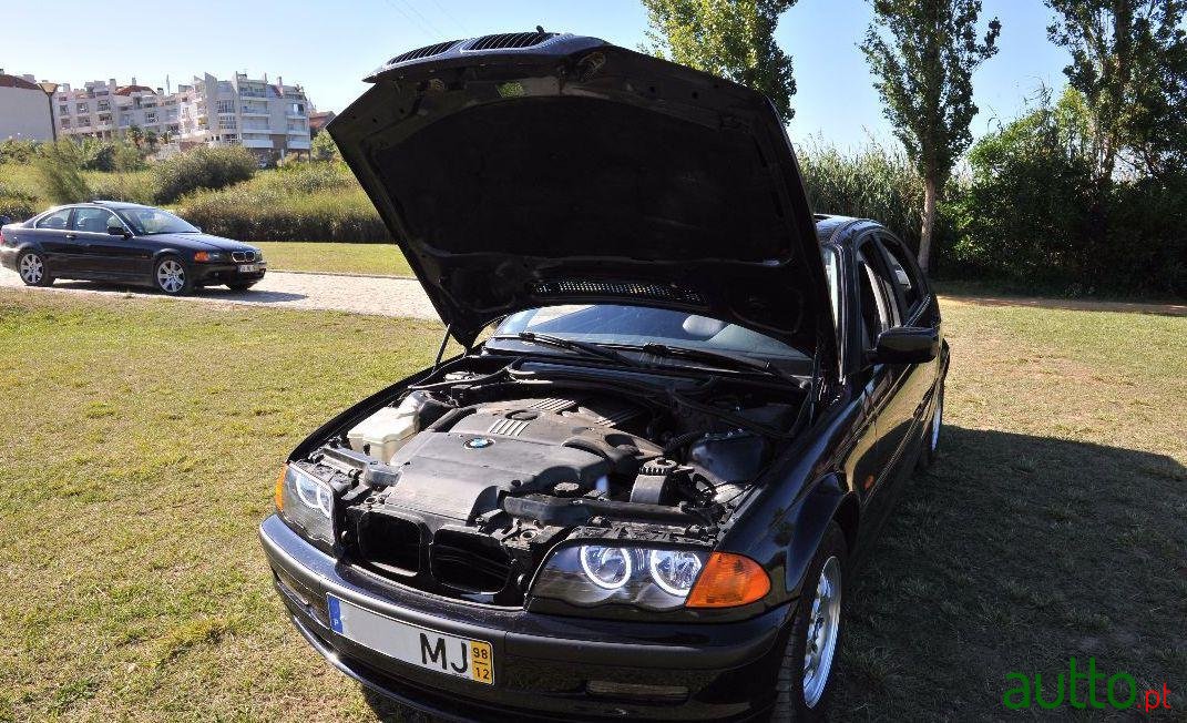 1998' BMW 320 3Er E46 photo #3