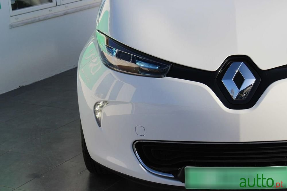2013' Renault Zoe photo #3