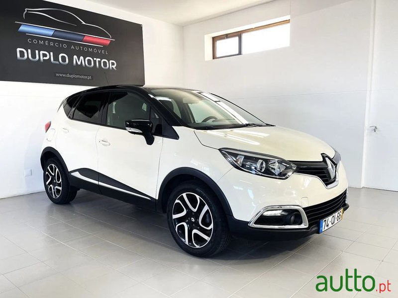 2015' Renault Captur photo #5