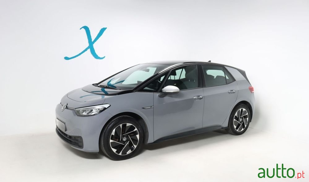 2020' Volkswagen ID.3 photo #2