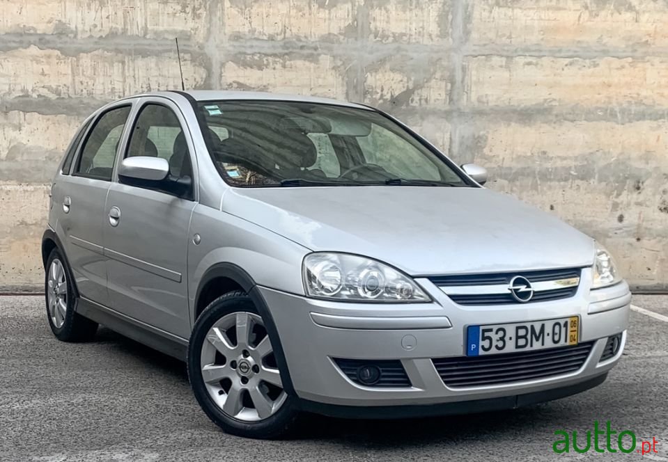 2006' Opel Corsa photo #1