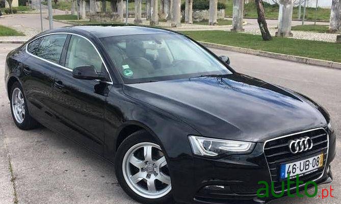 2013' Audi A5 Sportback photo #2