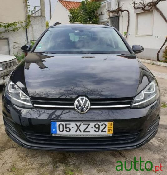 2015' Volkswagen Golf Variant photo #4