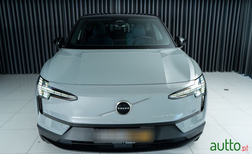 2024' Volvo Ex30 photo #2