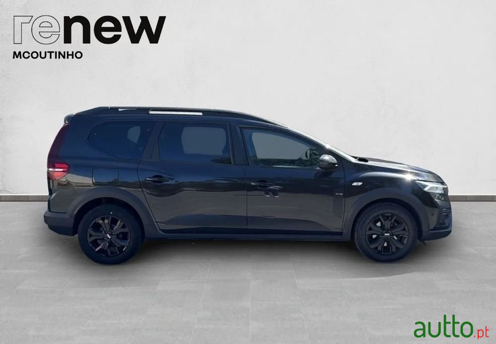 2023' Dacia Jogger photo #4
