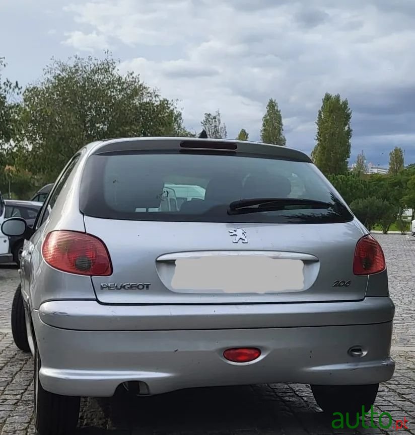 2005' Peugeot 206 photo #2