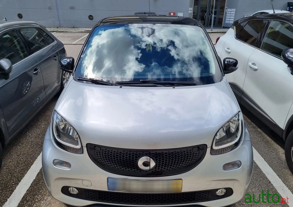 2016' Smart Forfour 1.0 Passion 71 photo #4