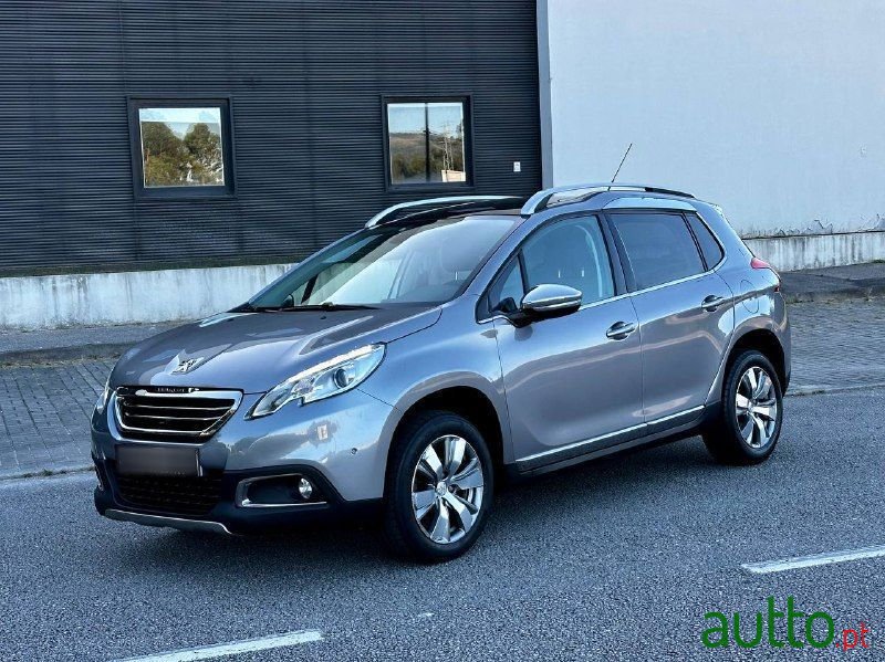 2015' Peugeot 2008 photo #5
