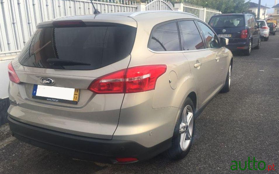 2015' Ford Focus Sw photo #1