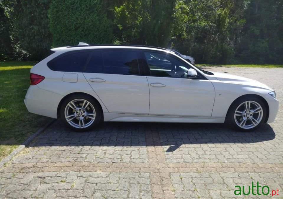2016' BMW 320 photo #3