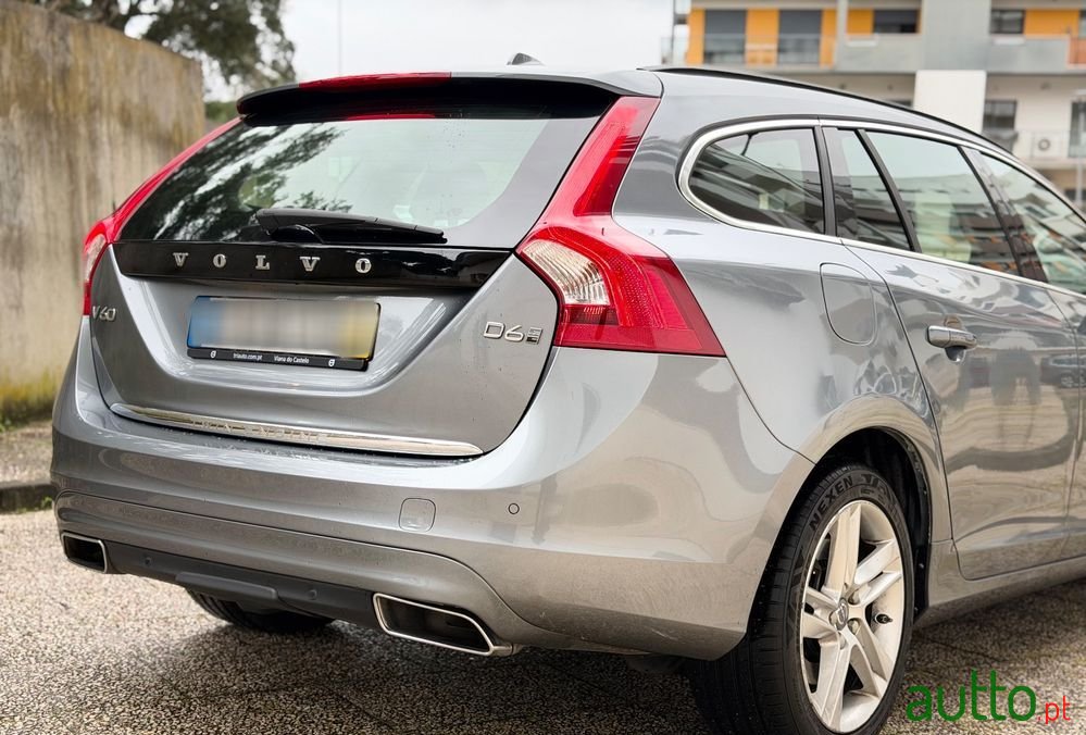 2016' Volvo V60 photo #4