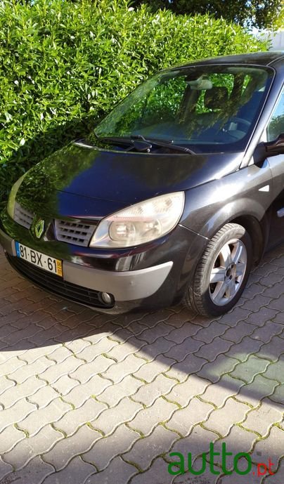 2006' Renault Scenic photo #1