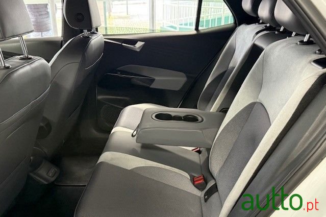 2020' Volkswagen ID.3 photo #6