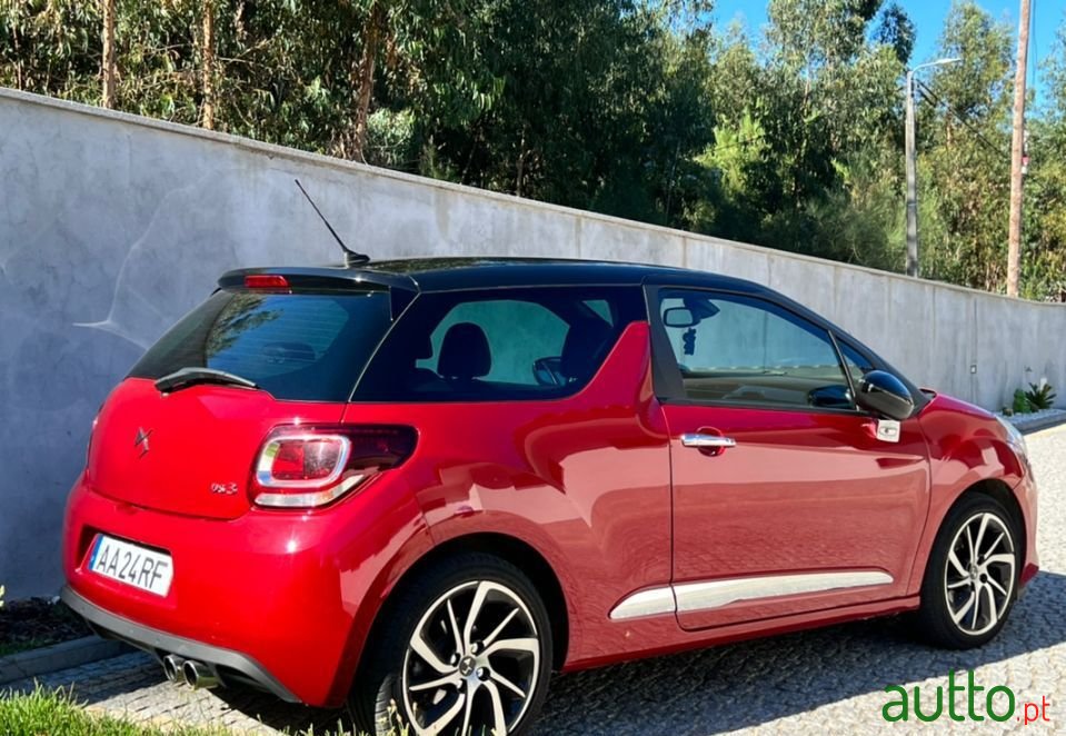 2017' DS Automobiles Ds3 photo #6