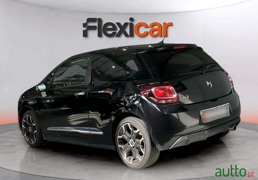 2016' Citroen DS3 photo #5