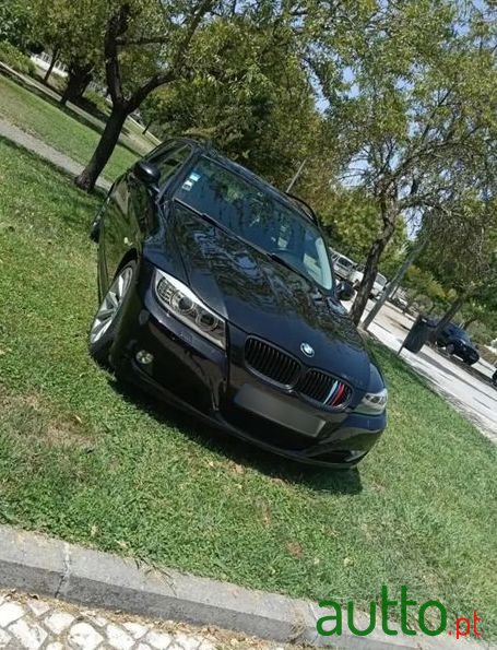 2009' BMW Série 3 D photo #2