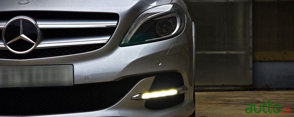 2017' Mercedes-Benz Classe B photo #2