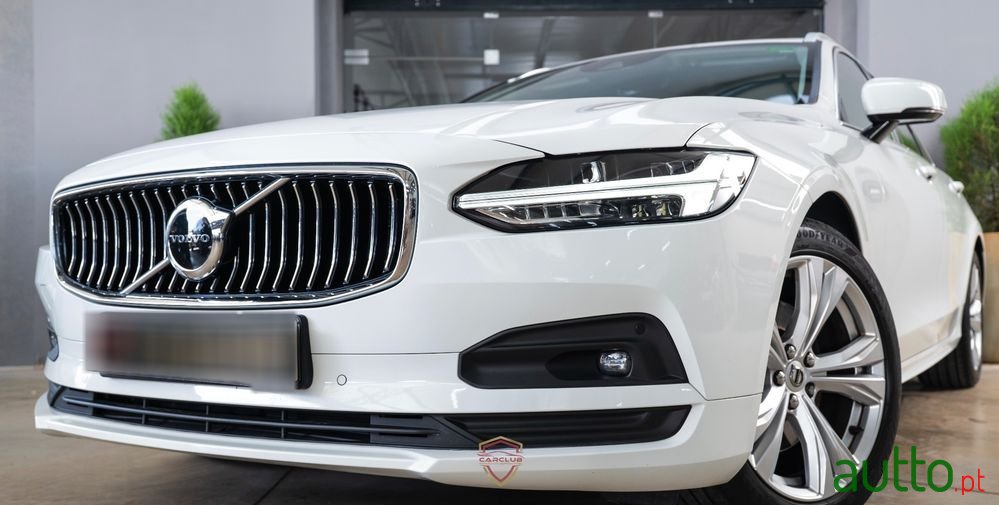 2021' Volvo V90 photo #3