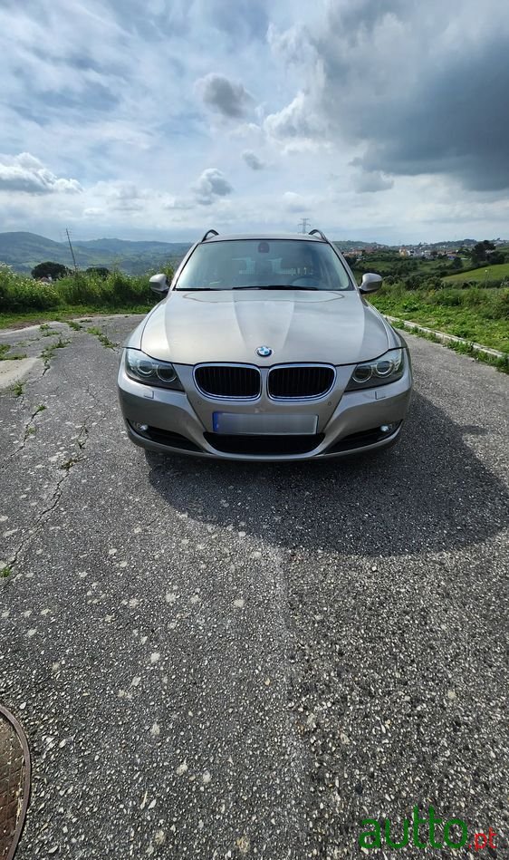 2009' BMW Série 3 photo #2