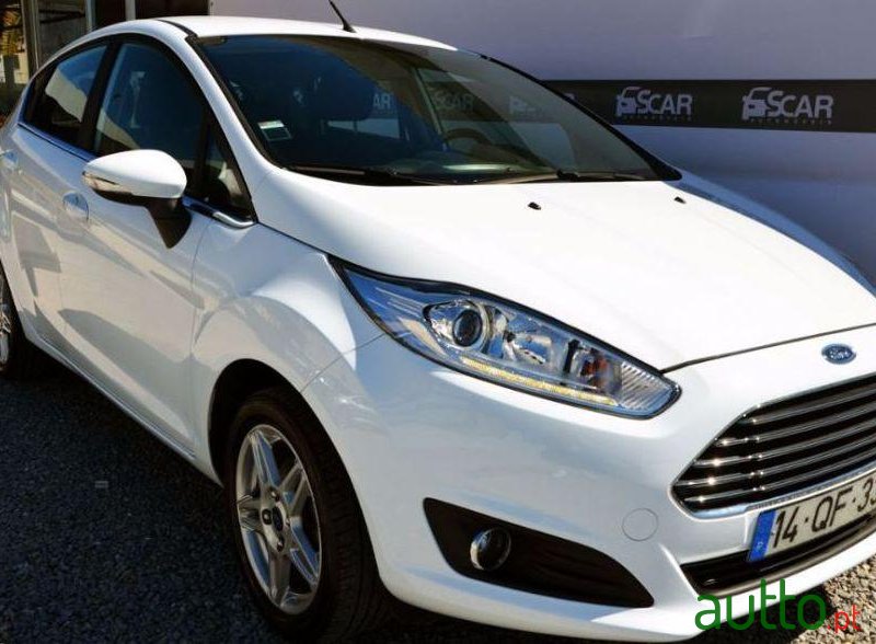 2015' Ford Fiesta 1.5 Tdci Titanium photo #2