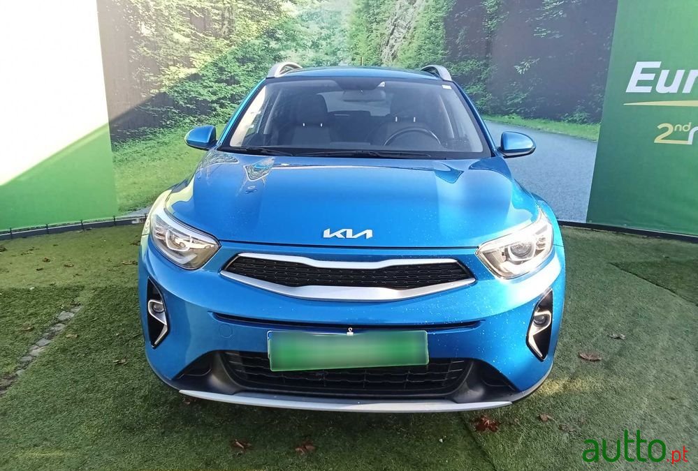 2022' Kia Stonic 1.2 Mpi Dynamic photo #2
