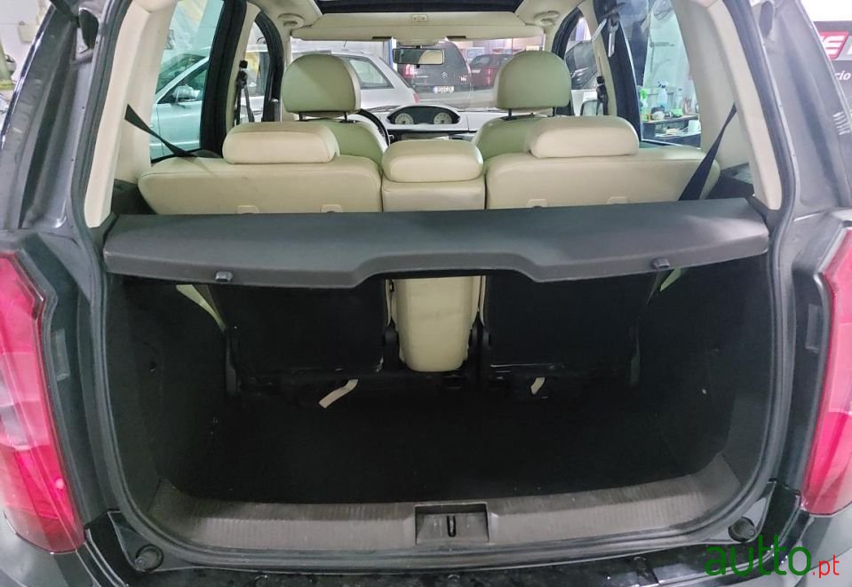 2005' Lancia Musa photo #6