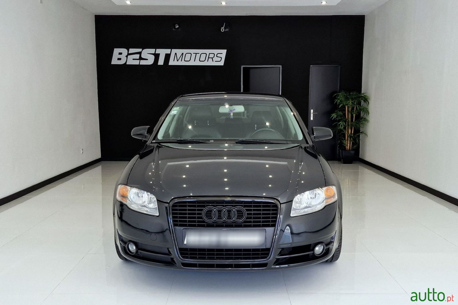 2005' Audi A4 Sport photo #2