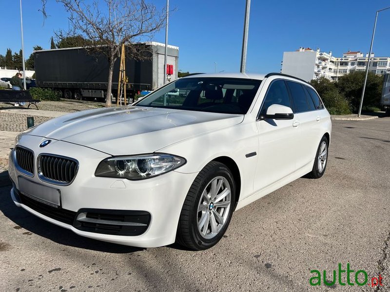 2014' BMW Série 5 D Touring photo #4