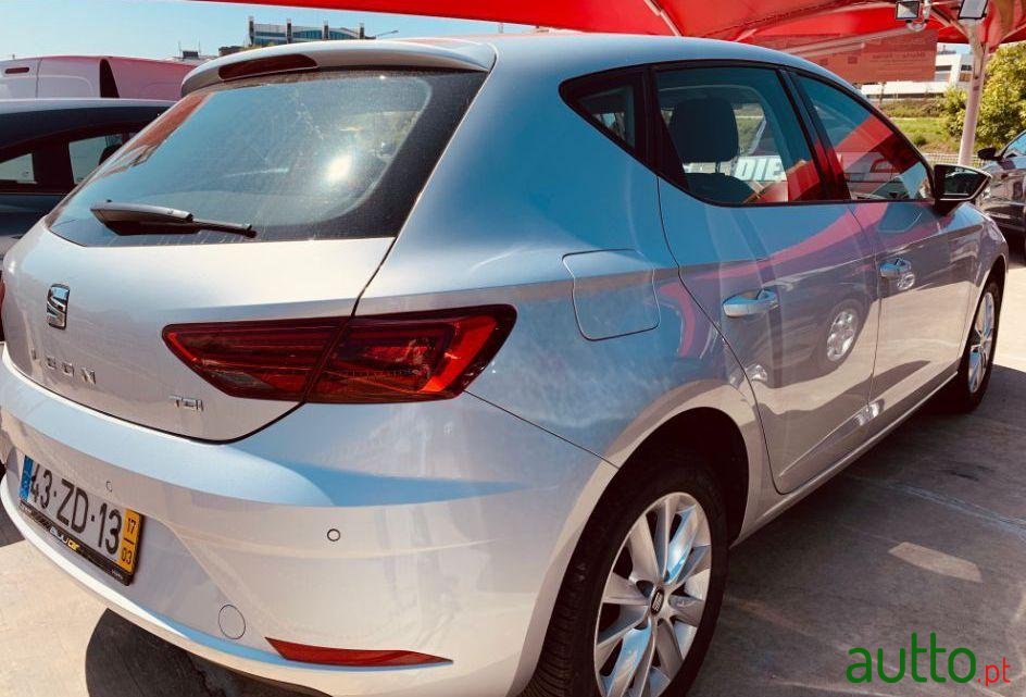 2017' SEAT Leon photo #1
