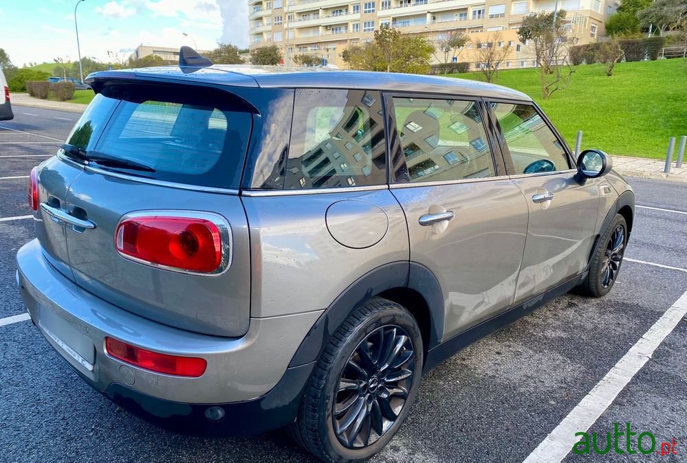 2016' MINI Clubman One D photo #5