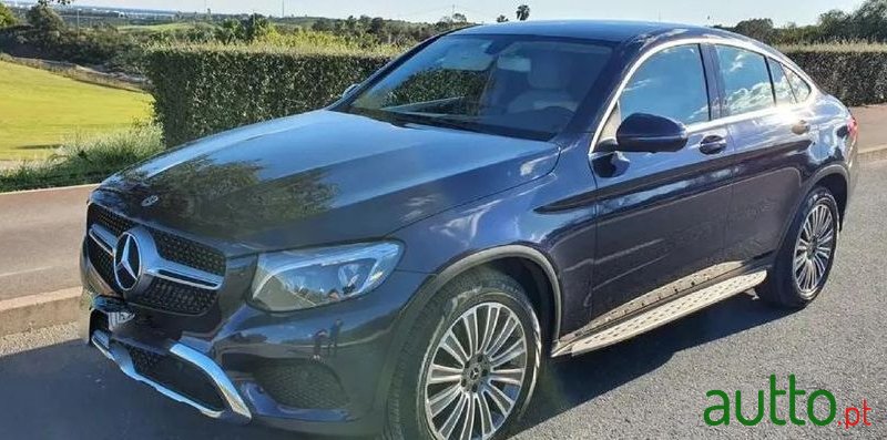 2018' Mercedes-Benz Classe Glc photo #4