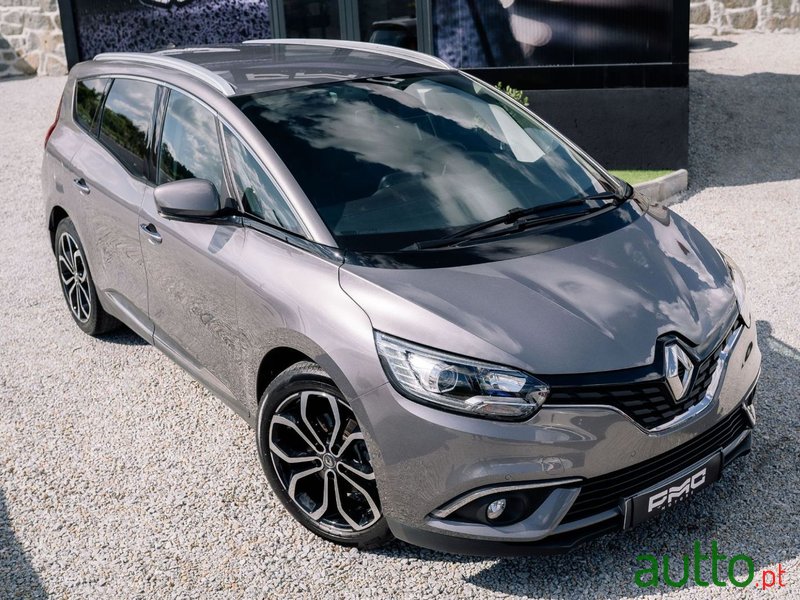 2019' Renault Grand Scenic photo #2