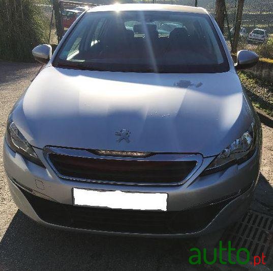 2016' Peugeot 308 photo #2