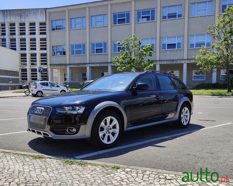 2013' Audi A4 Allroad photo #1