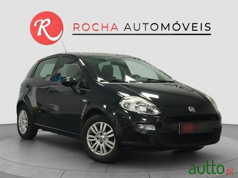 2017' Fiat Punto 1.2 Easy S&S photo #3