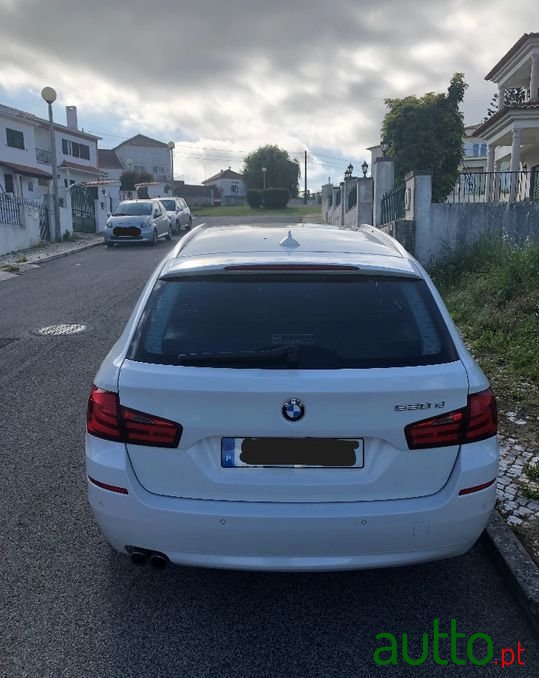 2010' BMW 530 photo #4