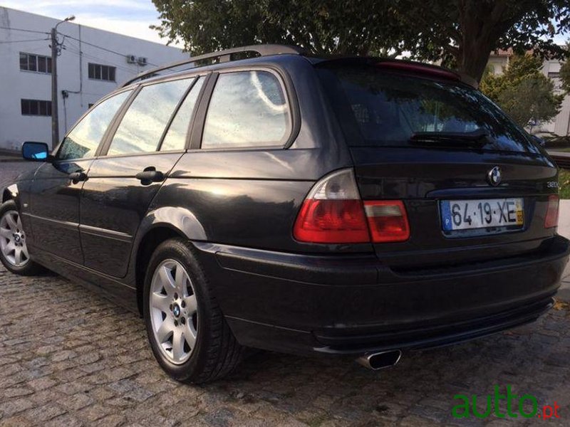 2001' BMW 320 D Touring photo #1