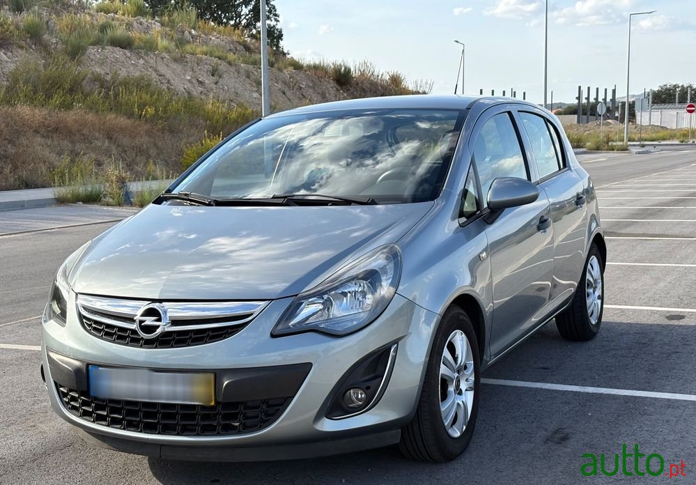 2014' Opel Corsa 1.2 Go! Flexfuel photo #3