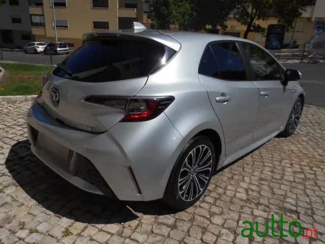 2019' Toyota Corolla photo #4