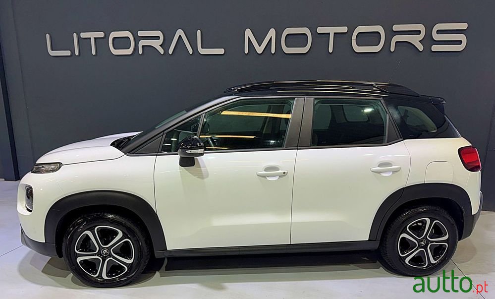 2021' Citroen C3 Aircross 1.2 Puretech Plus photo #3