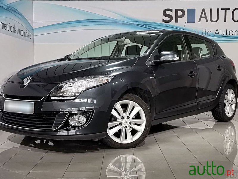 2013' Renault Megane 1.6 Dci Bose Edition photo #1