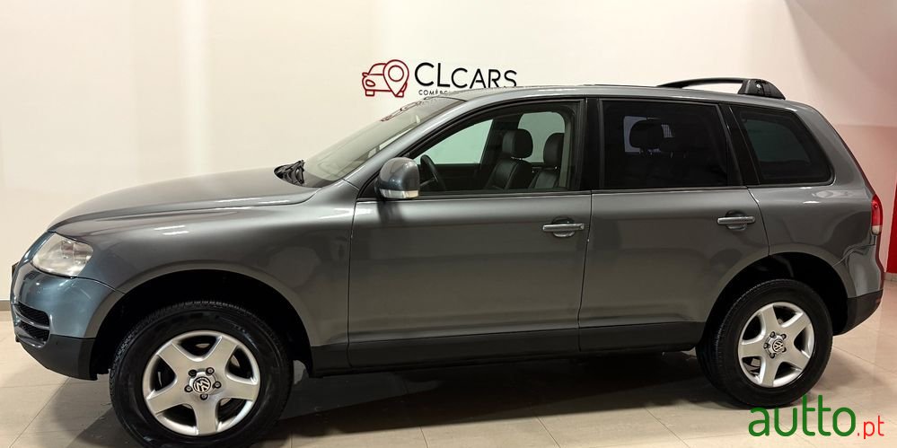 2003' Volkswagen Touareg 2.5 Tdi photo #2