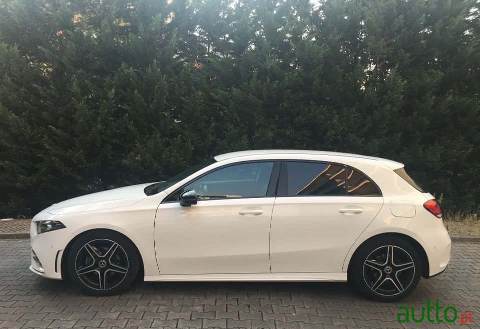 2019' Mercedes-Benz A-180 photo #1