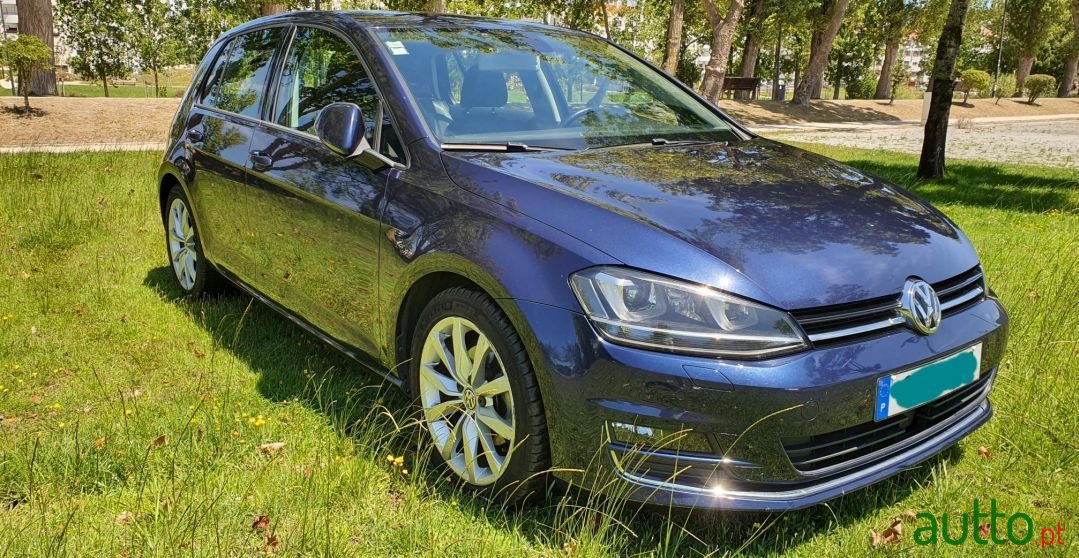 2014' Volkswagen Golf photo #1