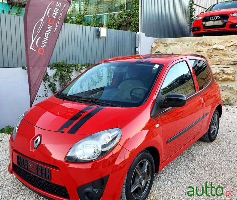 2011' Renault Twingo photo #1