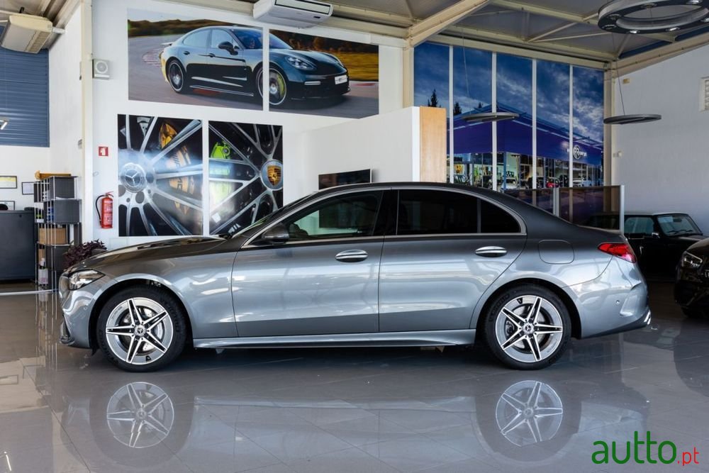 2024' Mercedes-Benz Classe C De Amg Line photo #1