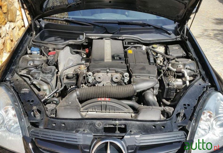 2005' Mercedes-Benz Slk-200 Amg photo #3