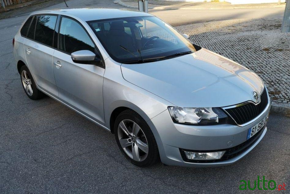 2016' Skoda Rapid Spaceback photo #2