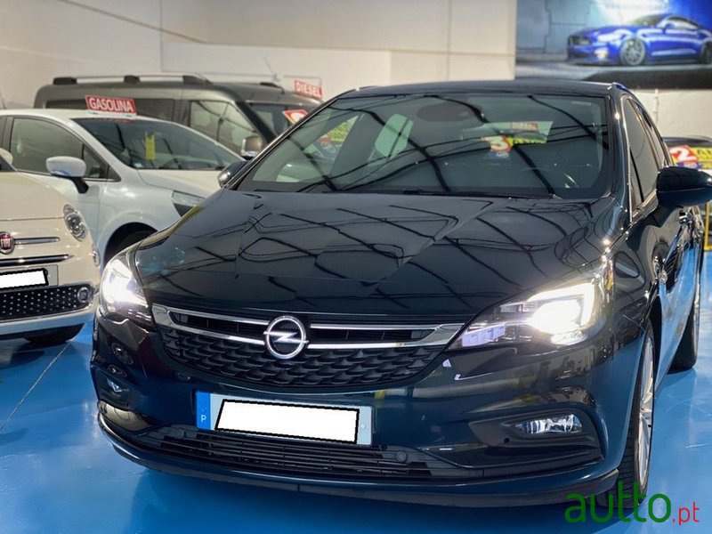 2016' Opel Astra photo #1